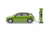 Dilemma to use EV or hyrdogen fuel car (photo: Adobe)