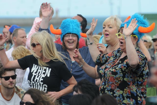 The South Tyneside festival in 2015 featured stars including Billy Ocean, but were you in the packed 26,000-strong audience?