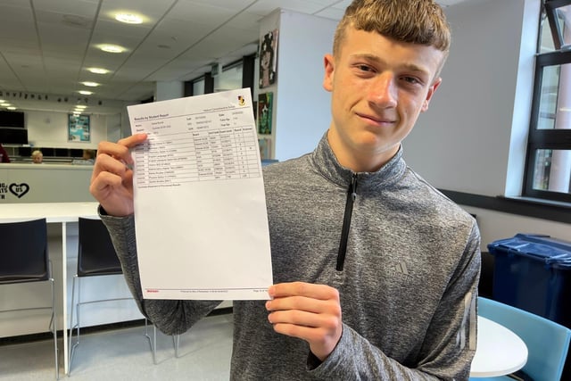 GCSE Results Day 2022: 15 pictures of happy faces as students pick up ...