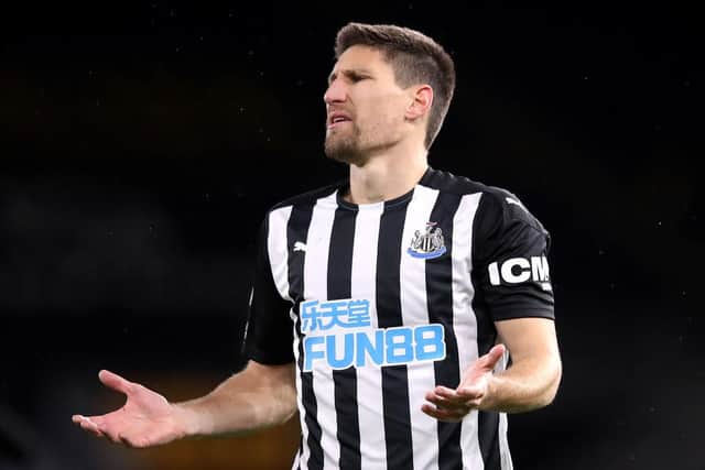 Federico Fernandez has signed a new deal at Newcastle United.