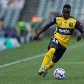 Garang Kuol of the Mariners with the ball during the round one A-League Men's match between Central Coast Mariners and Newcastle Jets at Central Coast Stadium, on December 21, 2022, in Gosford, Australia. (Photo by Scott Gardiner/Getty Images)