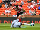 Sunderland striker Ross Stewart playing against Dundee United.