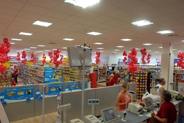Woolworths re-opened in 2006 after a refurbishment and players from the Whiteleas United under-13s team helped with the ceremony. Remember when it looked like this?