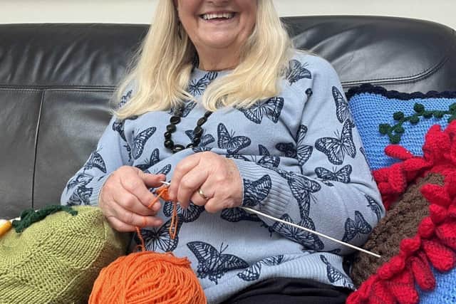 Pat Cant, one of balletLORENT's Knitters, Movers and Shakers group knitting more carrots