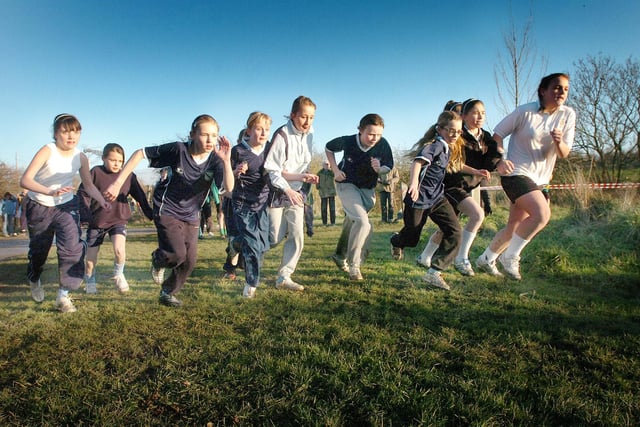 The start of a race at the 2008 Schools Cross Country event at Summerhill.