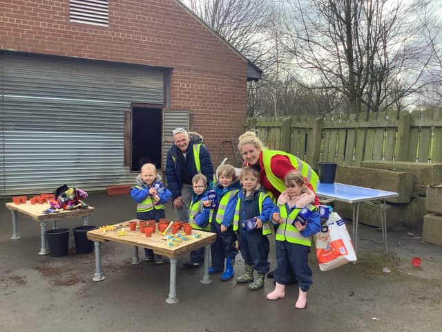 Children from Nurserytime Hebburn at Hebburn Cemetery