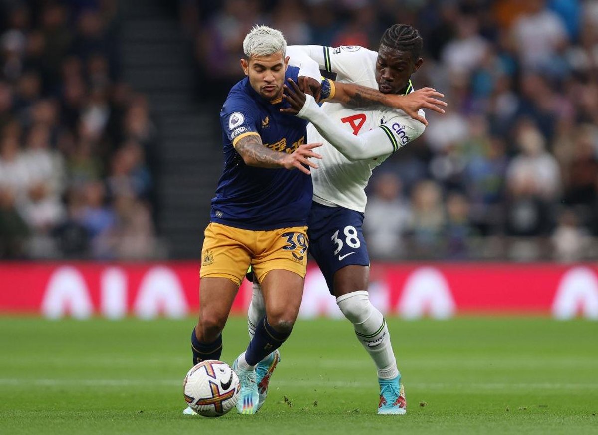 Manchester Utd has turned all attention to sign £70 million super midfielder to replace Fred