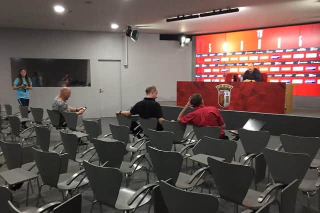 Rafa Benitez faces journalists in Braga.