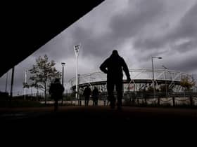 General view outside the stadium as fans arrive ahead of the Premier League match between West Ham United and Newcastle United at London Stadium on November 02, 2019 in London, United Kingdom. (Photo by Alex Morton/Getty Images)