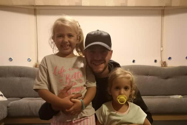 Scott with his girls Rhkiya and Romarni