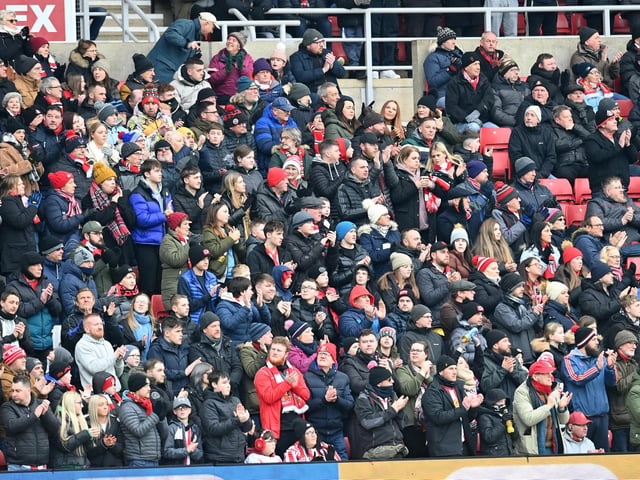 Average league attendance at the Stadium of Light this season = 38,017