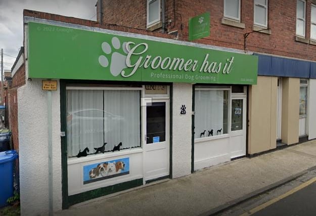 Slightly further south Groomer Has It on Moran Street has a 4.8 rating from 14 reviews.