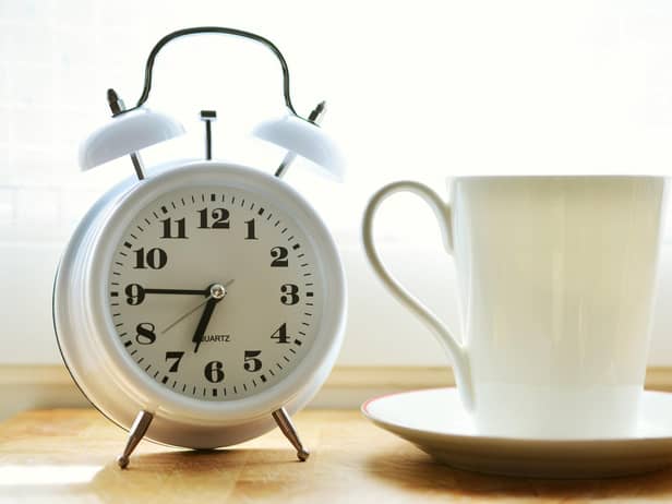There is an option where the hours you work can be unlimited provided your earnings don’t exceed £140.