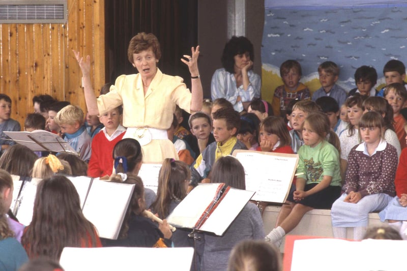 Teacher Eileen Watson with some of the 400 children who took part in two "recorder days" at Plains Farm Primary School in 1990.  Schools involved from East Herrington, Washington, Shiney Row and Rickleton.