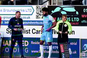 Ellis Simms made his Sunderland return at Kenilworth Road