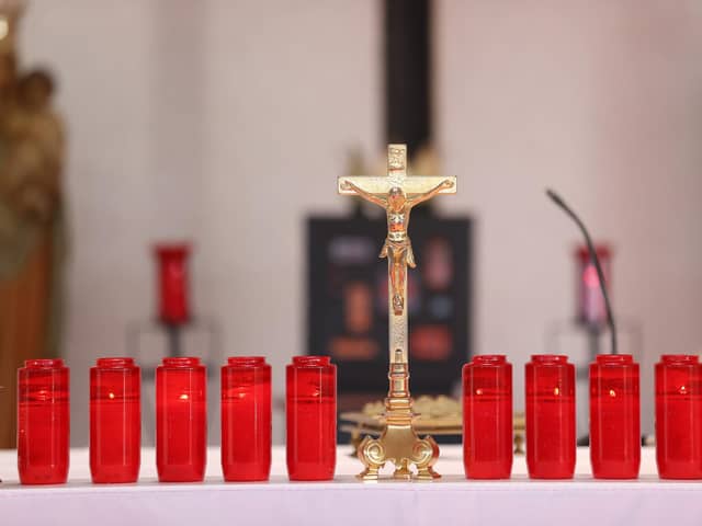 'No religion' numbers rise.