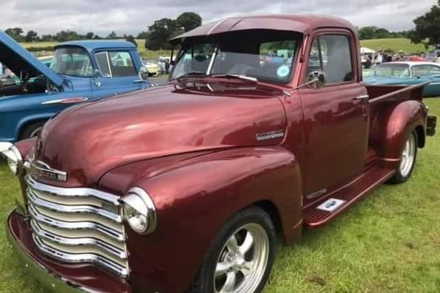 Fins and Chrome classic car show