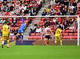 Sunderland goalkeeper Thorben Hoffmann