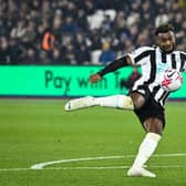Allan Saint-Maximin (Photo by JUSTIN TALLIS/AFP via Getty Images)