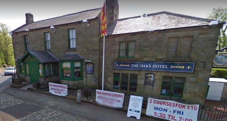 The Oaks Hotel, Alnwick. Currently serving food and drinks outside.