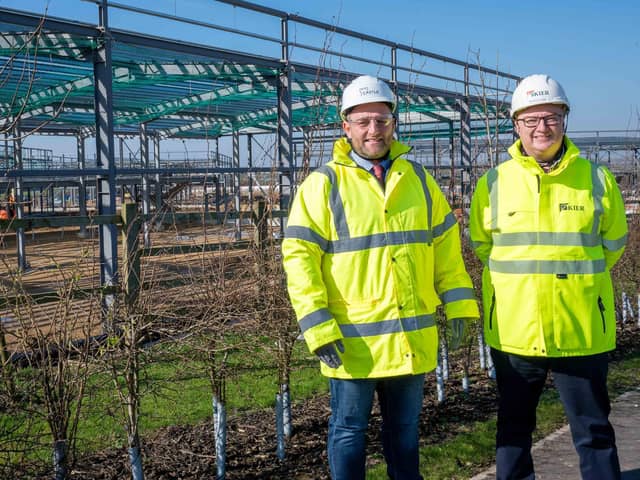 Andrew Dawson, managing director at Castle, with Steve Lynn, operations director, Kier.