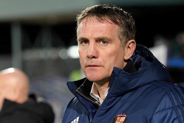 Sunderland manager Phil Parkinson has strengthened his defensive options