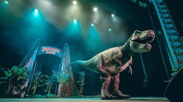 Jurassic Earth features a park full of life-sized roaming, state-of-the-art animatronic beasts, including  Zeus - the world's largest walking T-Rex!