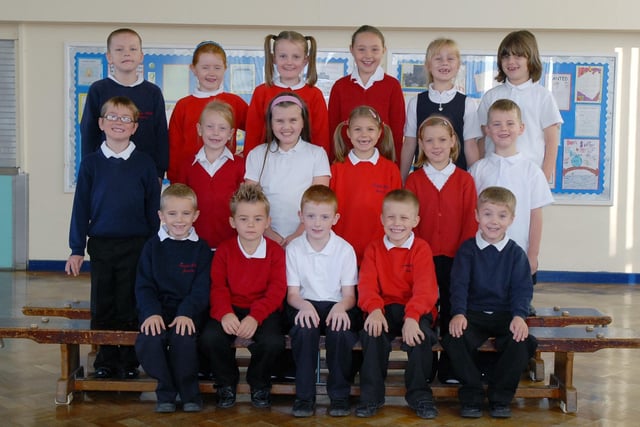 Mrs Littlewood's class at Temple Park. Are you in the picture?