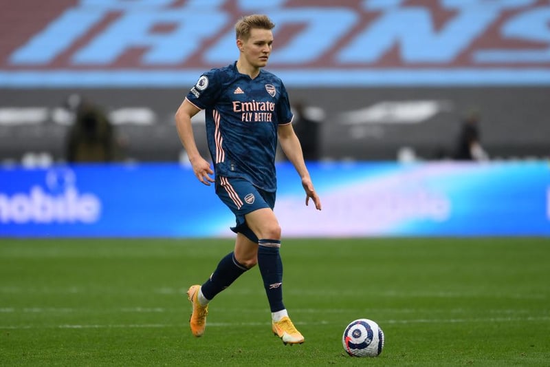 Real Madrid will not contemplate allowing Martin Odegaard to join Arsenal on a permanent deal. (Marca)

(Photo by Mike Hewitt/Getty Images)