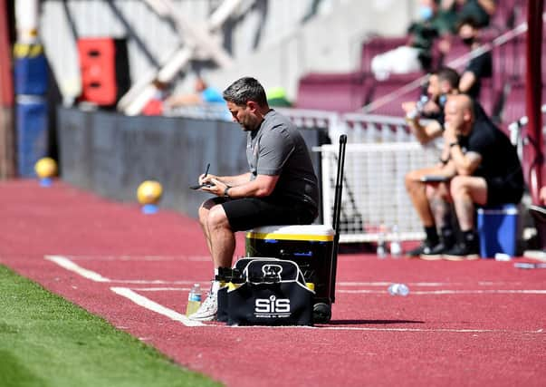 Sunderland boss Lee Johnson at Tynecastle