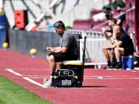 Sunderland boss Lee Johnson at Tynecastle