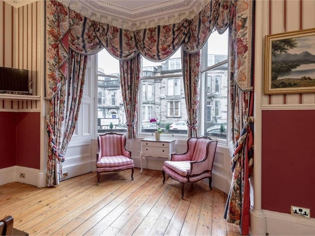 Dining room.
