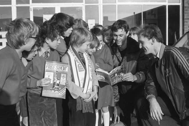 Colin Kirkham, furthest right, with Sunderland basketball teammate Randy Haefner, during a visit to Redhouse School in 1982.