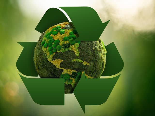 People urged to recycle (photo: Adobe)