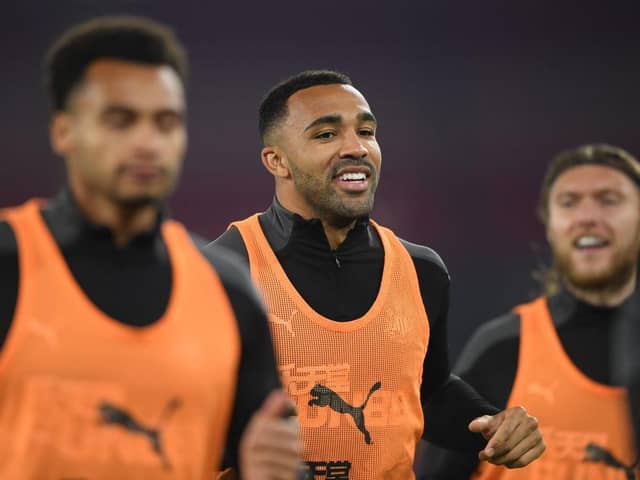 Newcastle United's English striker Callum Wilson (C) warms up ahead of the English Premier League football match between Southampton and Newcastle United at St Mary's Stadium in Southampton, southern England on November 6, 2020.