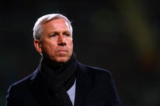 Alan Pardew. (Photo by Dean Mouhtaropoulos/Getty Images)