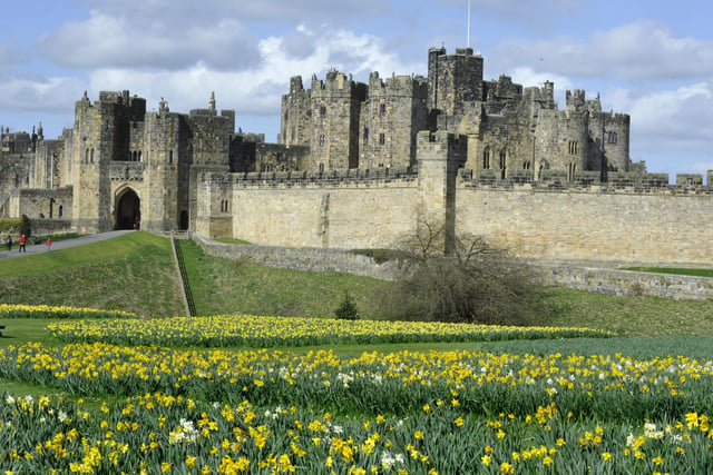 A visit to the castle promises a day of extraordinary history - so prepare to travel through centuries of heritage and make the most of your trip!