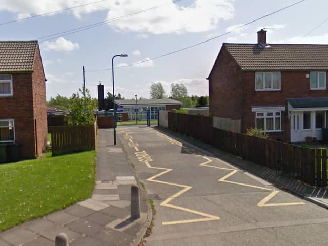 Forest View Primary School in Rembrant Avenue, Whiteleas, has sent a number of children home to self-isolate after a staff member was found to have Covid-19. Image copyright Google Maps.