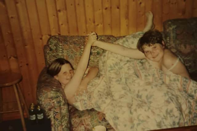 Beth Wyatt and her sister Leah as children