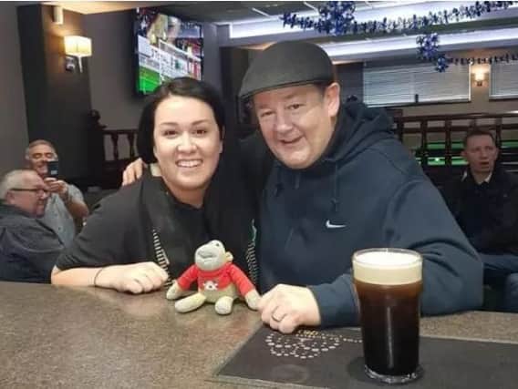 Johnny Vegas poses with Amy Hallett in the Iona Club on his last visit to Hebburn.