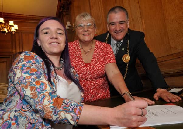 The Mayor Coun Ken Stephenson, Coun Fay Cunningham with Joanna Tuck.