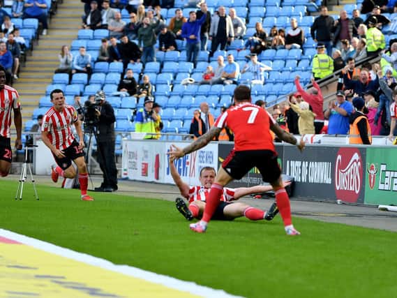 Lee Cattermole celebrates his goal.