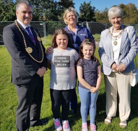 (Back) Suzanne Jackson from Waves, with Tonys daughter Summer Carlisle, 10, and Toni Carlisle, eight, 8, with the Mayor Ken Stephenson and Mayoress Cathy Stephenson.