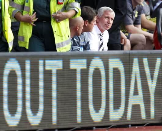 Alan Pardew was suffering at St Mary's back in 2014.