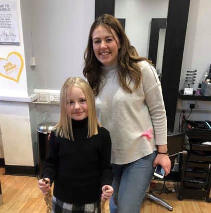 Alexis sporting her new hairstyle with stylist from 116 hairdressers