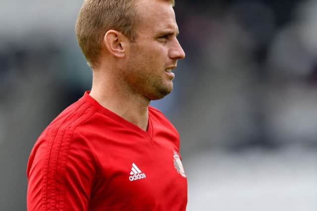 Lee Cattermole remains out through injury