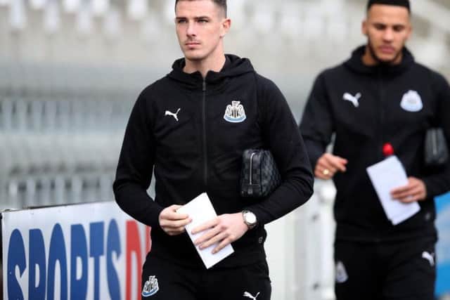 Made some important interceptions and coped well with the overlapping Daryl Janmaat in the first half.6