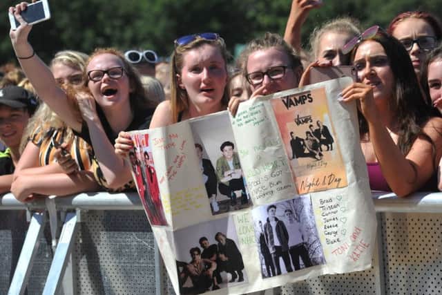 Posters at the ready!