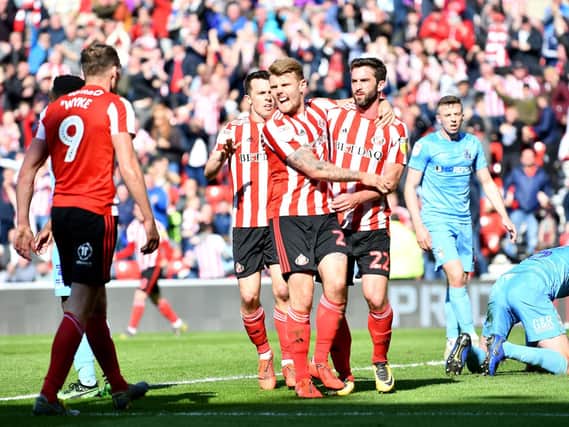 How Sunderland's promotion odds shifted after a dramatic weekend in League One