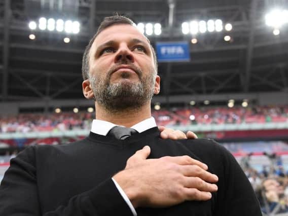TOPSHOT - New Zealand's English coach Anthony Hudson looks on during the start of the 2017 Confederations Cup group A football match between Russia and New Zealand at the Krestovsky Stadium in Saint-Petersburg on June 17, 2017. / AFP PHOTO / Kirill KUDRYAVTSEV        (Photo credit should read KIRILL KUDRYAVTSEV/AFP/Getty Images)
